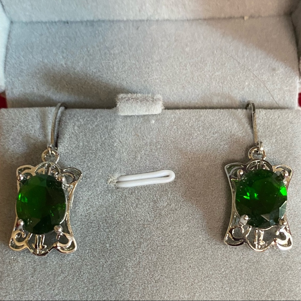 Emerald Leverback Earrings